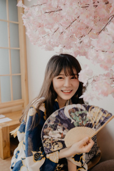 我邻居的妻子